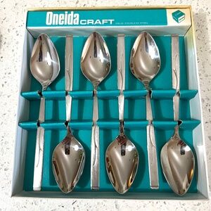 Oneida Craft Stainless Steel Tea / Coffee Spoon Set 6 Pieces in Box with Issues